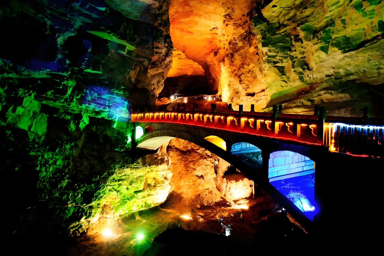 한국인이 사랑하는 1등 관광지 중국 장가계 노팁 노옵션 3박 4일PKG