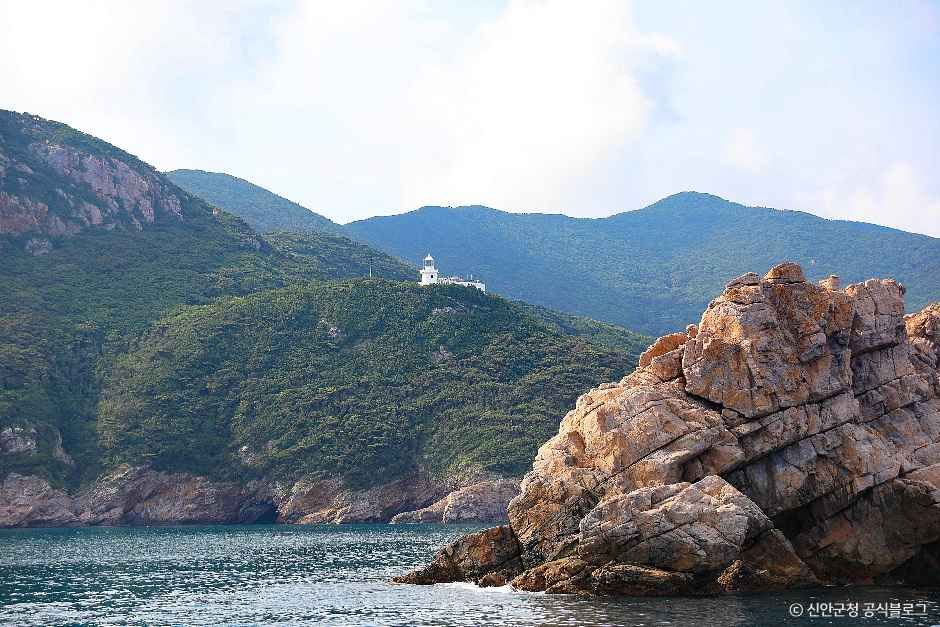 캔디투어[부산출발]환상의 섬 홍도 흑산도 1박2일 버스/유람선 관광 패키지여행
