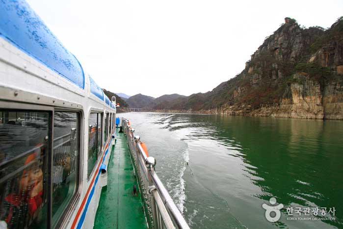 캔디여행사[부산출발]단양팔경 유람선+영주 소수서원&선비촌 당일여행