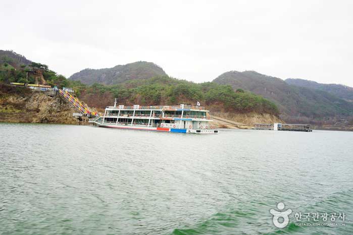 캔디여행사[부산출발]단양팔경 유람선+영주 소수서원&선비촌 당일여행